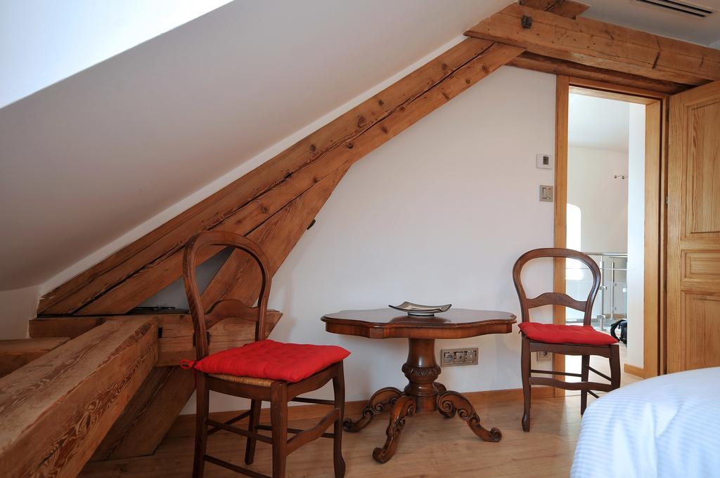 Les Balcons De Riquewihr Apartment Bagian luar foto
