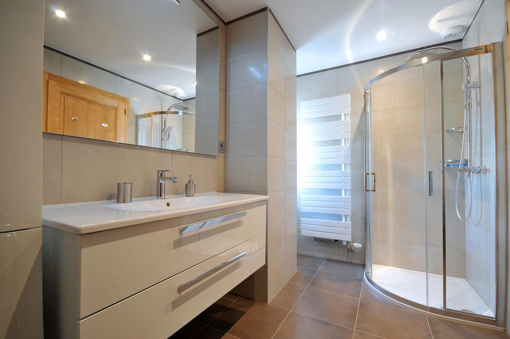 Les Balcons De Riquewihr Apartment Ruang foto